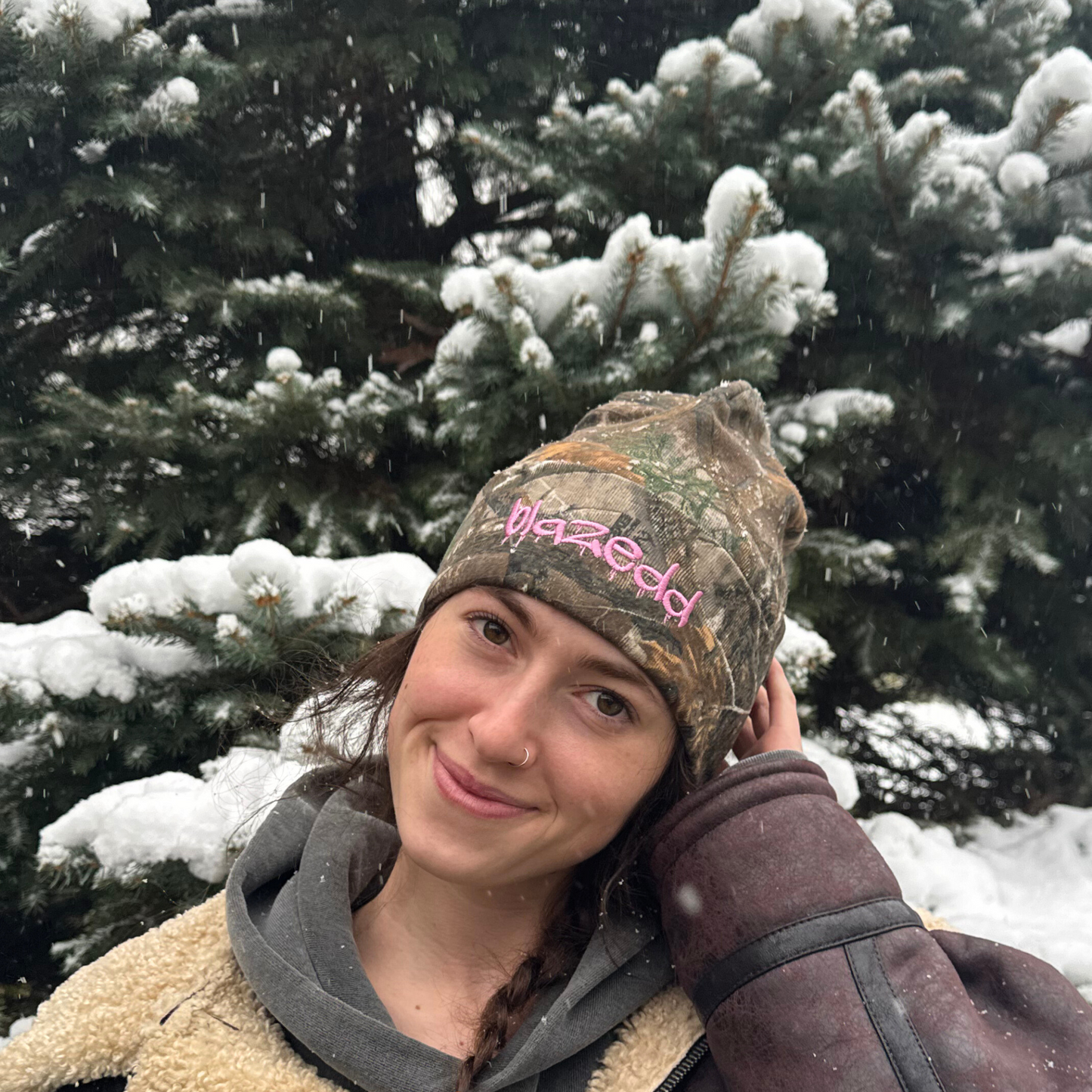 CAMO BLAZEDD BEANIE