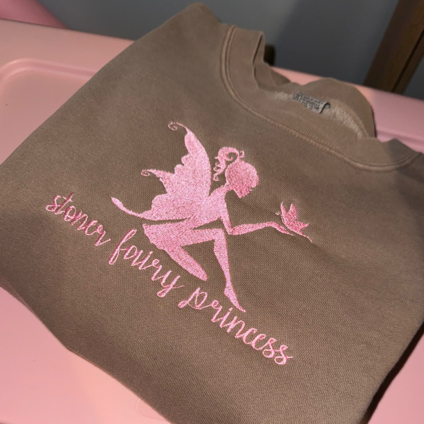 light brown stoner fairy princess crewneck