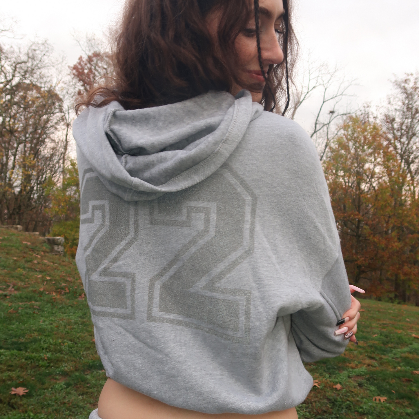 Y2K GRAPHIC CROPPED HOODIE