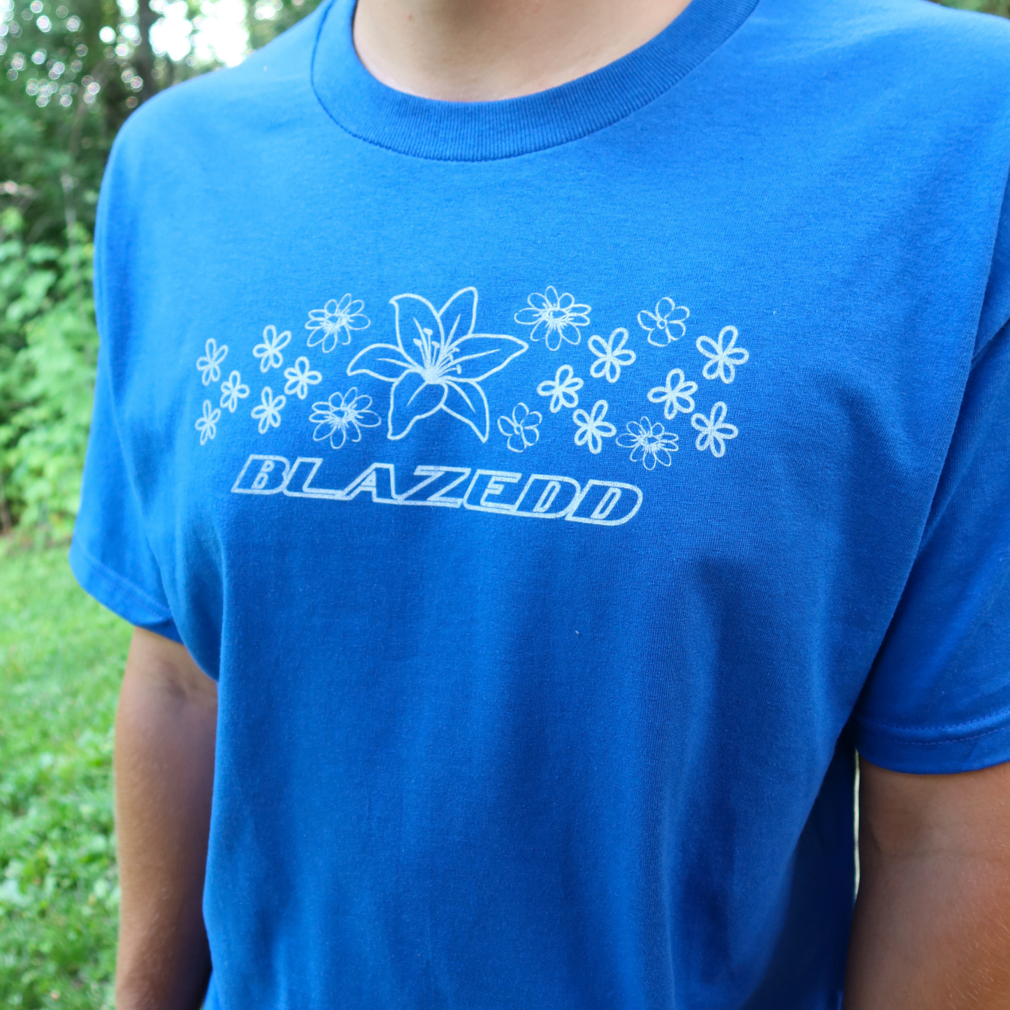 BLAZEDD FLOWER TEE