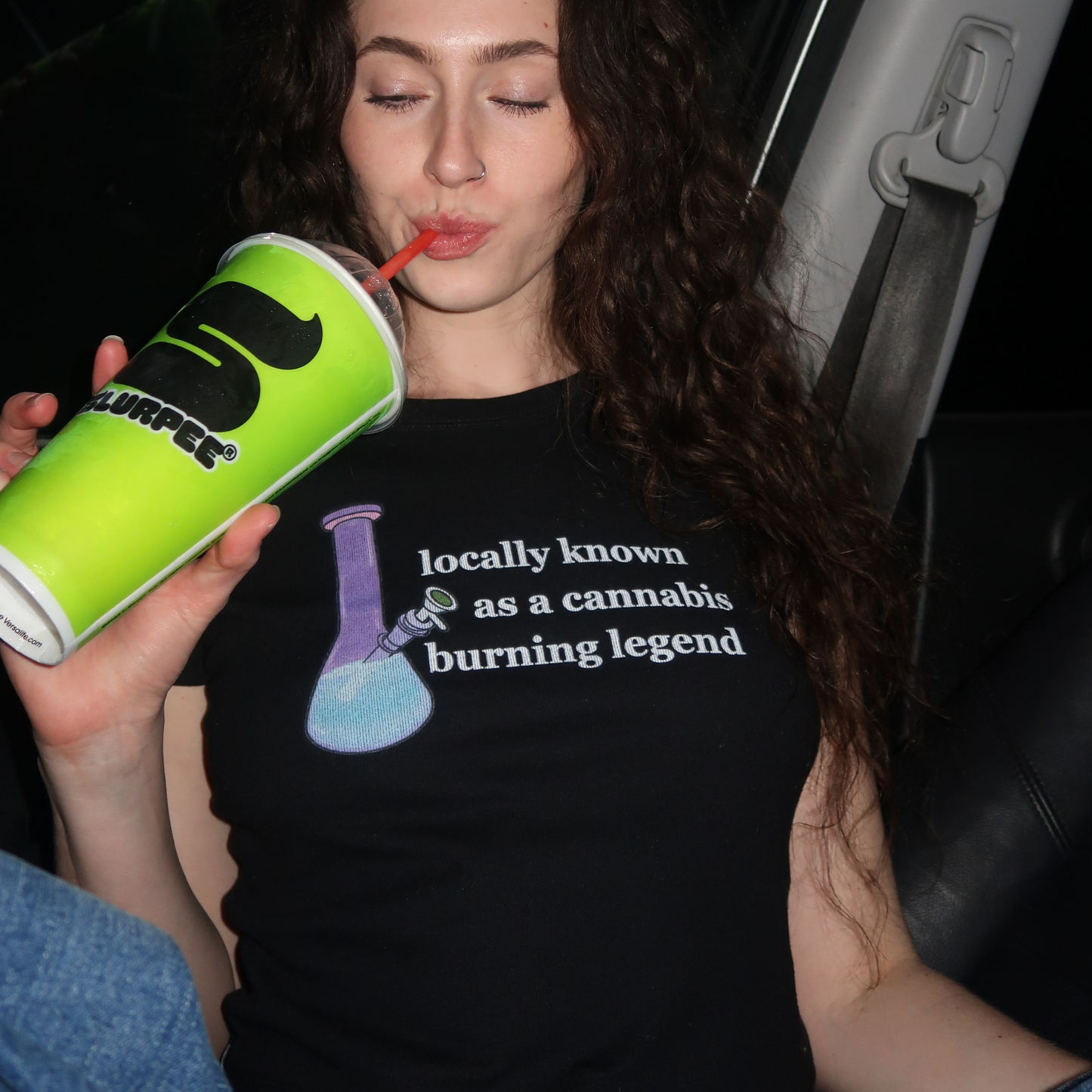 CANNABIS BURNING LEGEND BABY TEE